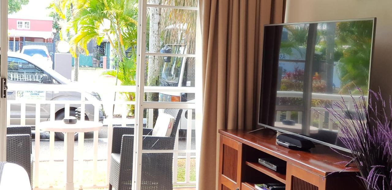 Reef Palms Motel Cairns Eksteriør bilde